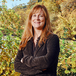 Jennifer Bolger Breceda headshot