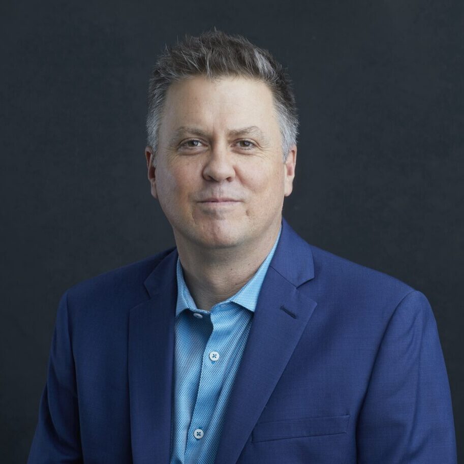Headshot of Travis Loop